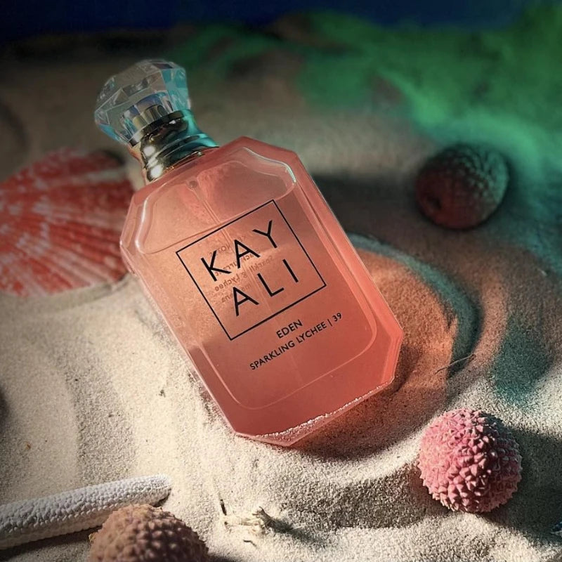 Elegant Women’s Perfume 100ml Alluring Fruity Floral Scent with Warm Woody Base for A Long-Lasting Romantic Impression
